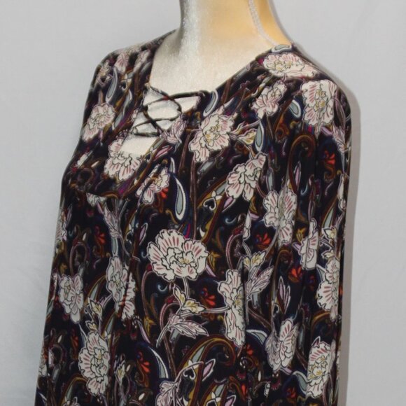 The Limited Floral Paisley Boho Blouse - Picture 7 of 14